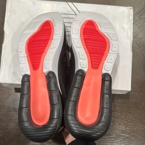 Nike Air Max 270 - Picture 5 of 6